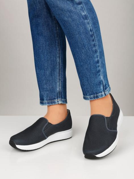 Vamos Active Sportschuh mit seitlichen Elastikeinsätzen Artikelnummer: 1807203 2025