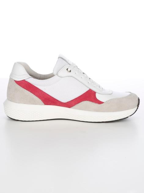 Naturläufer Schnürschuh in modernem Design Artikelnummer: 1818580 Super Sparpreis