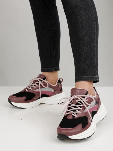 24 Hours Sneaker in sportiver Optik Artikelnummer: 1892476 im Angebot