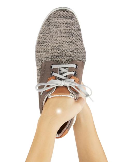 Naturläufer Schnürschuh mit Superstretch-Textil Artikelnummer: 1580141 JETZT KAUFEN