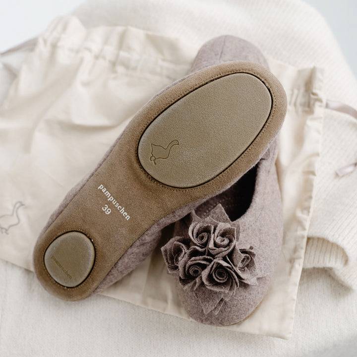 Pampuschen Grace wool trüffel Meist gekauft