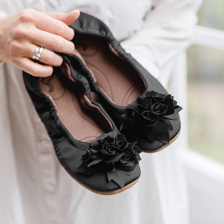 Pampuschen Grace satin schwarz Fabrikpreis