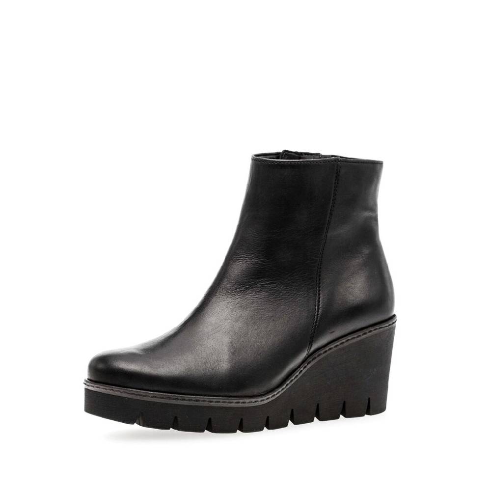 Pius Gabor Plateau Stiefelette schwarz Osterangebot
