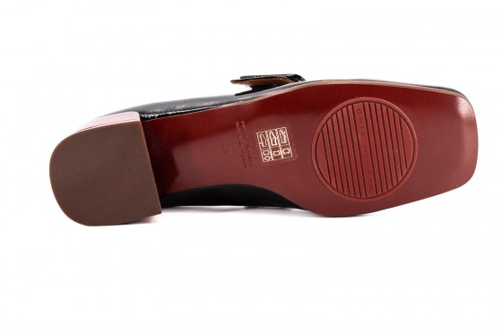 Riccardo Cartillone Chie Mihara IAMAN Black Online Outlet