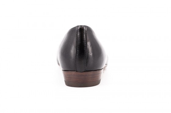 Riccardo Cartillone La bottega di Lisa 001/C nero Speichern exportieren