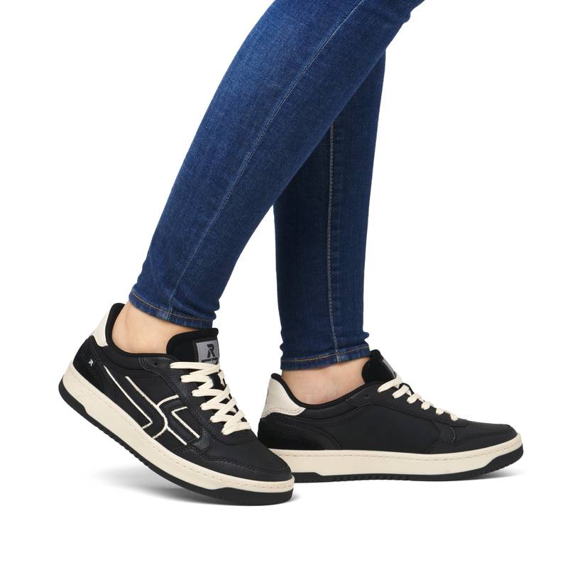 Rieker Artikelnummer W1900-00 Rieker Damen Sneaker Low urbanschwarz-weiß Kauf eins, bekomm eins gratis