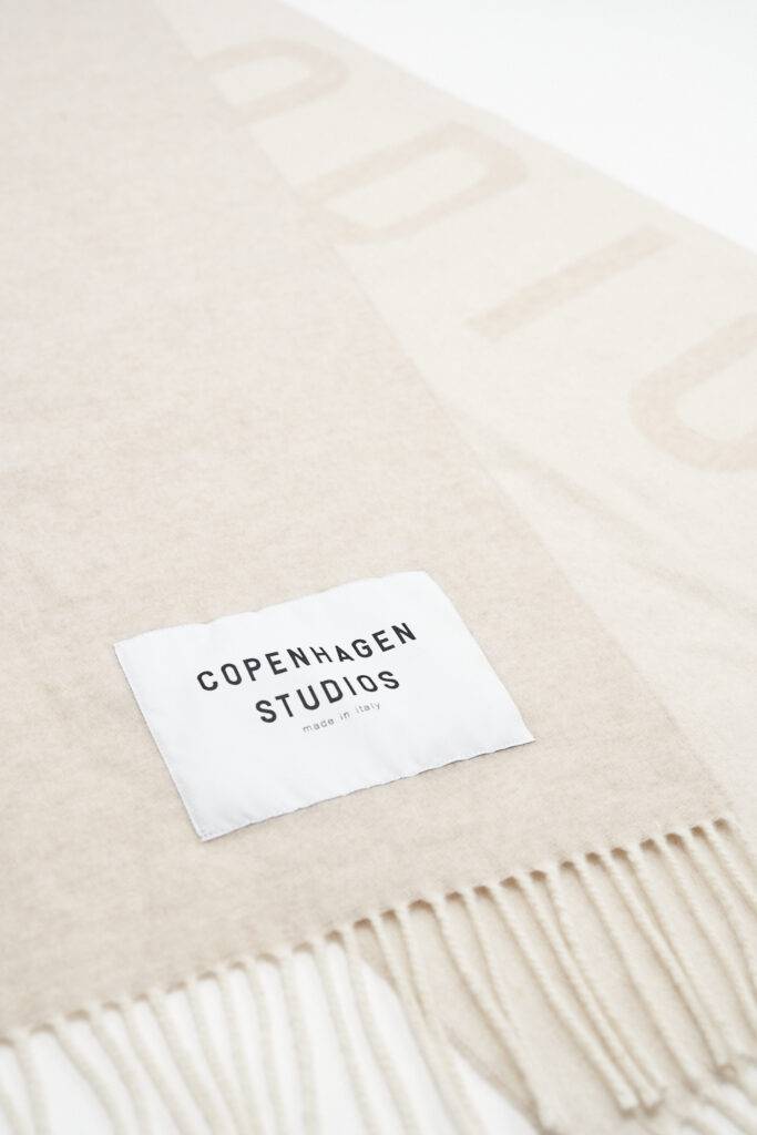 Studio Copenhagen CPH SHAWL 1 wool mix beige Discount Store für neue Produkte