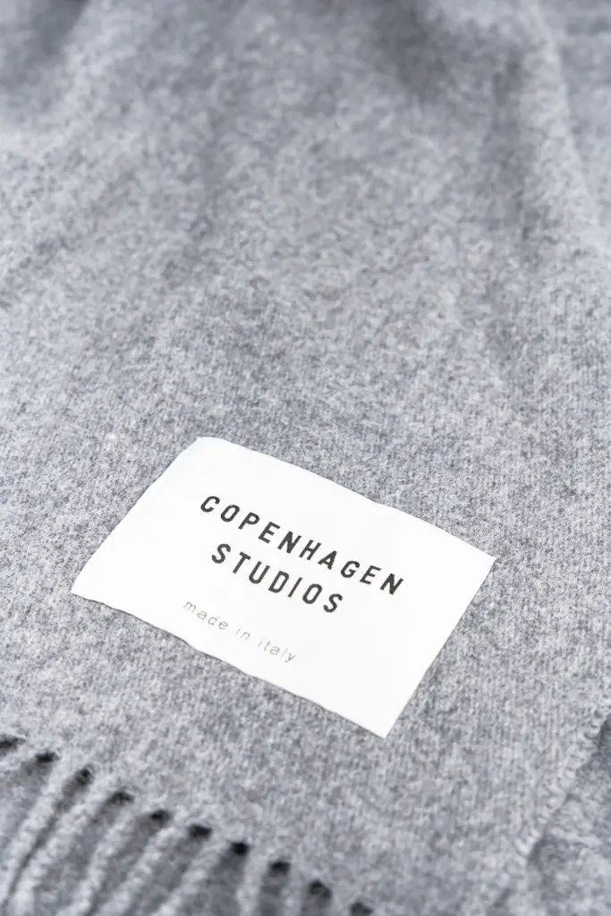 Studio Copenhagen CPH SHAWL 6 wool mix light grey Outlet
