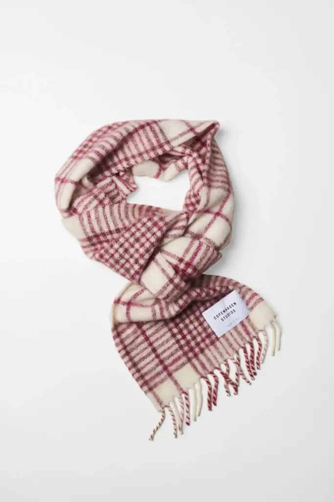 Studio Copenhagen CPH SHAWL 10 wool mix pink Cyber Monday