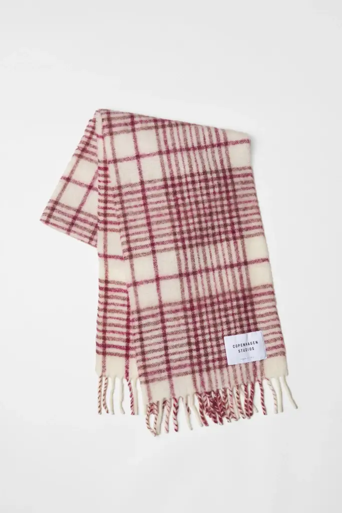 Studio Copenhagen CPH SHAWL 10 wool mix pink Cyber Monday