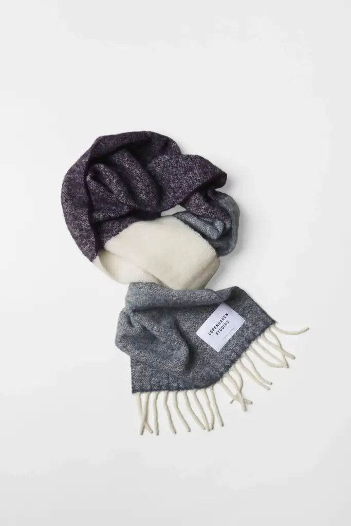 Studio Copenhagen CPH SHAWL 11 wool mix purple Lagerräumung