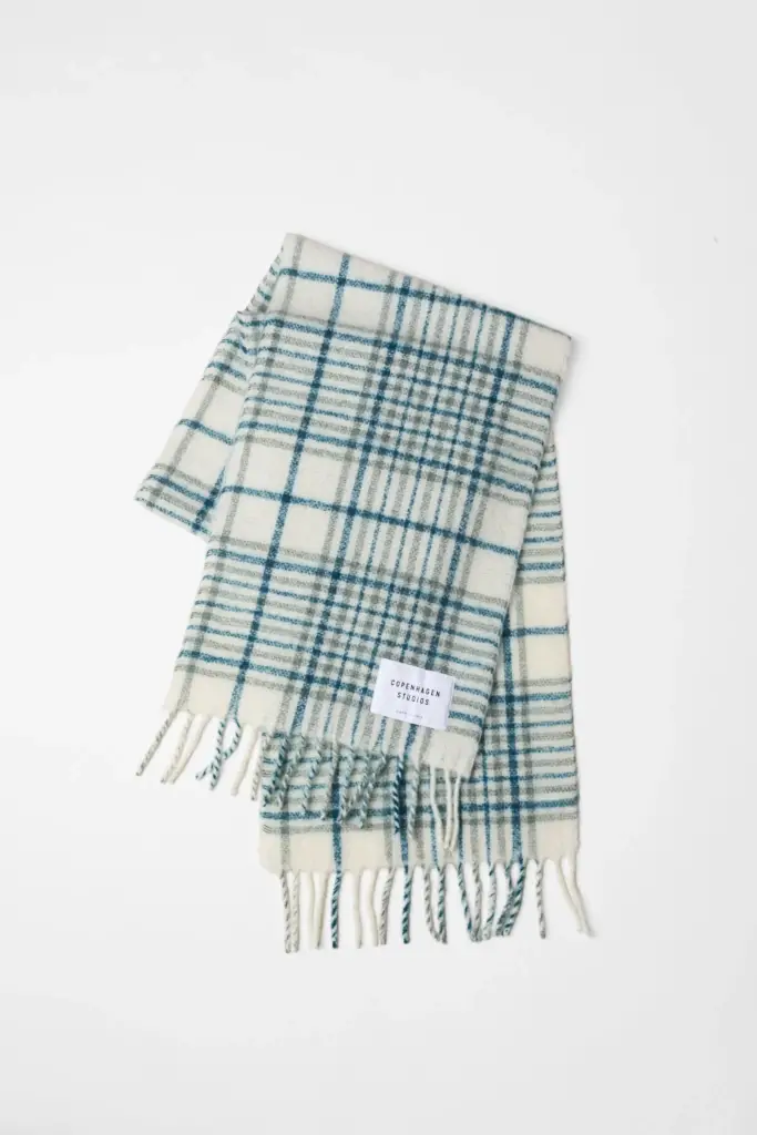 Studio Copenhagen CPH SHAWL 10 wool mix turquoise Top Angebot