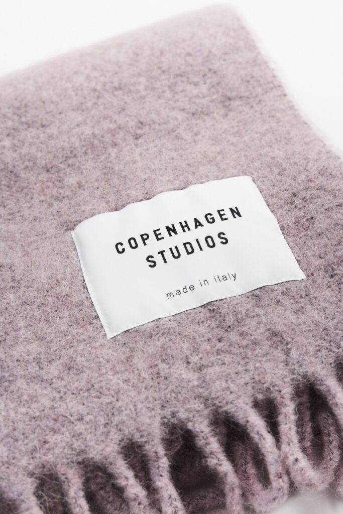 Studio Copenhagen CPH SHAWL 5 wool mix powder Zeitlich begrenztes Angebot