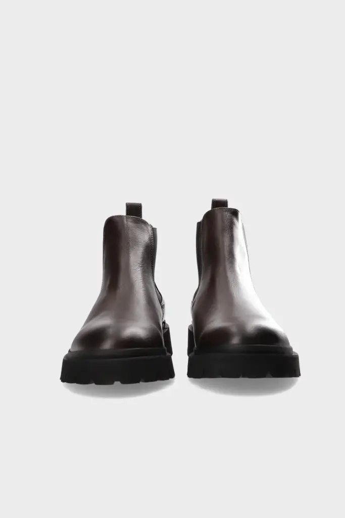 Studio Copenhagen CPH128M waxed vitello brown Super Rabatt