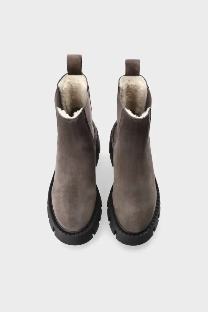 Studio Copenhagen CPH137 suede teddy off black Letzte 3 Tage