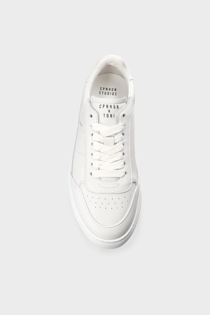 Studio Copenhagen CPH253 x Toni Garrn leather white Heißer Verkauf