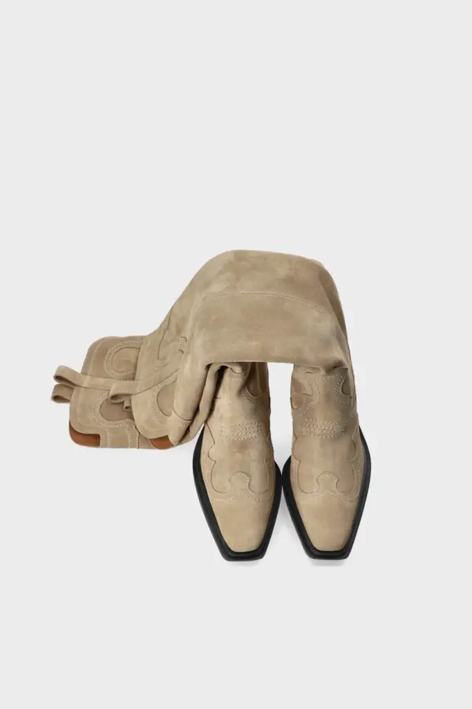 Studio Copenhagen CPH286 suede sand Kauf eins, bekomm eins gratis