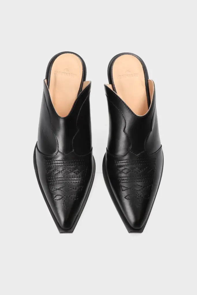Studio Copenhagen CPH246 vitello black im Angebot