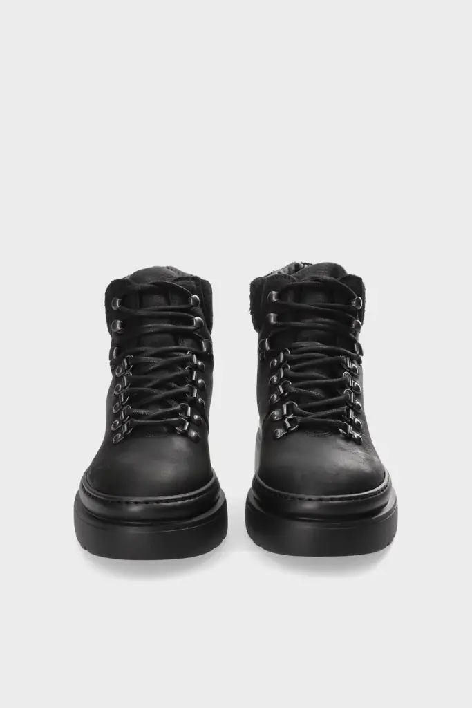 Studio Copenhagen CPH262 waxed nabuc black Meist gekauft