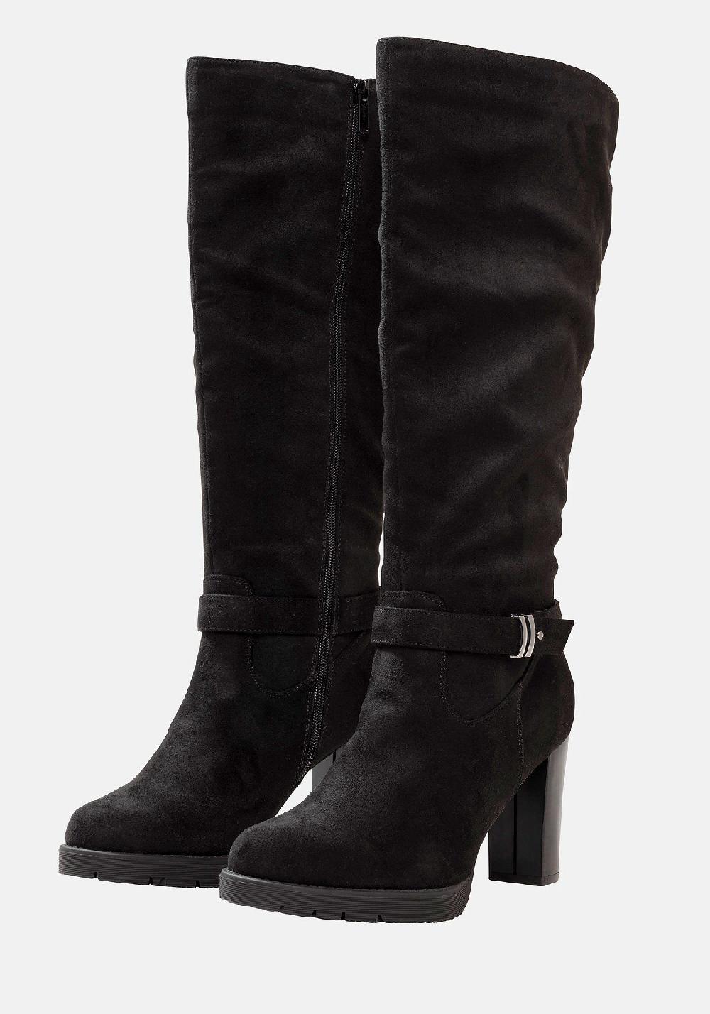 sheego Weitschaftstiefel in Velourslederoptik mit Schnallenband Rabatt