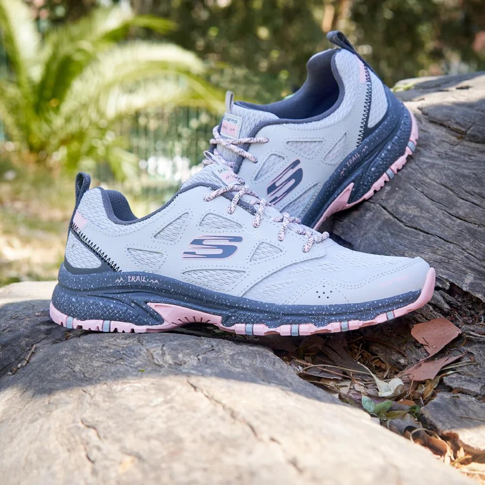 Skechers Sneaker »HILLCREST PURE ESCAPADE« im Materialmix Freizeitschuh Halbschuh Schnürschuh bestellen Letzter Tag