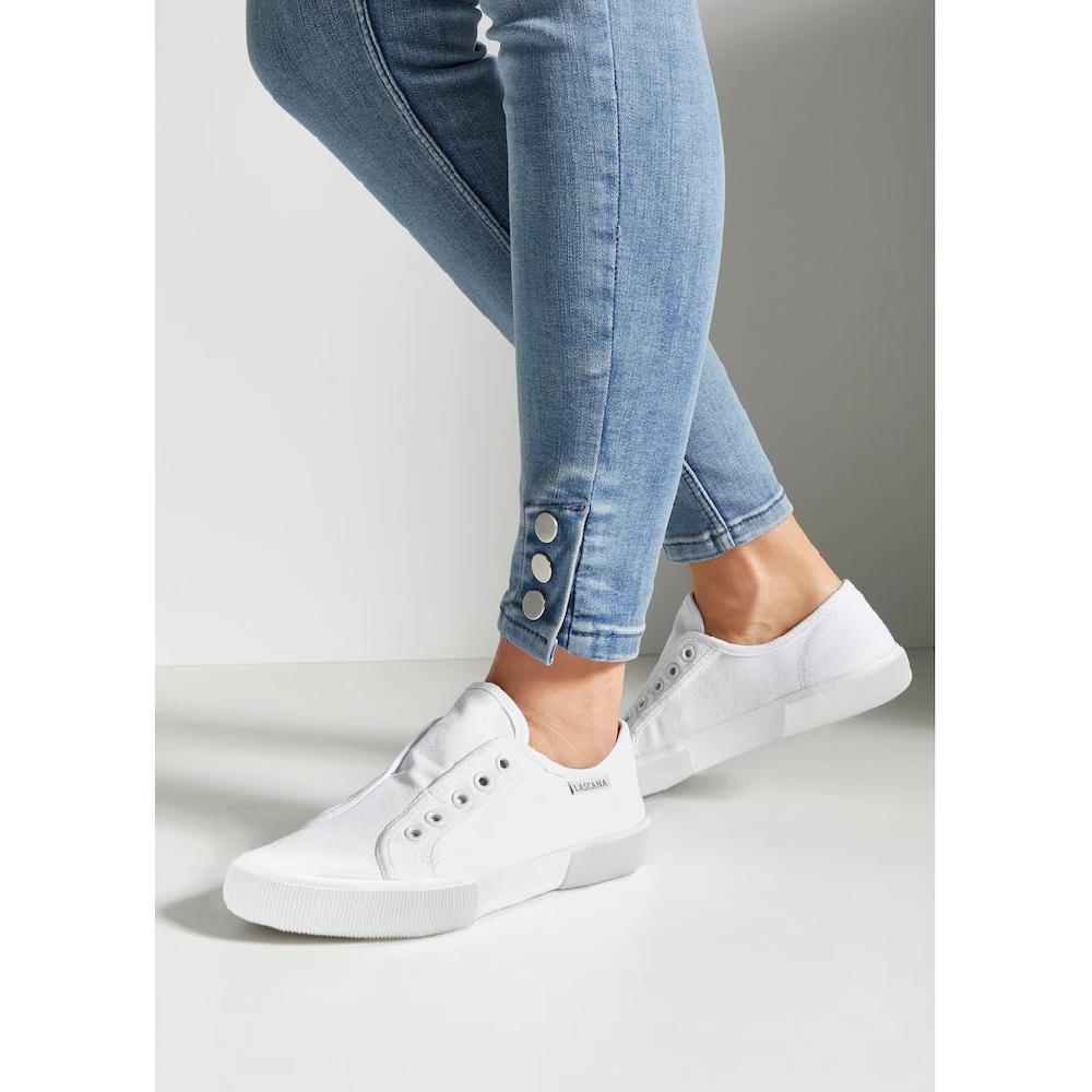 LASCANA Sneaker »Slip-On-Sneaker« Slipper Halbschuh bequem zum Reinschlüpfen zollfrei