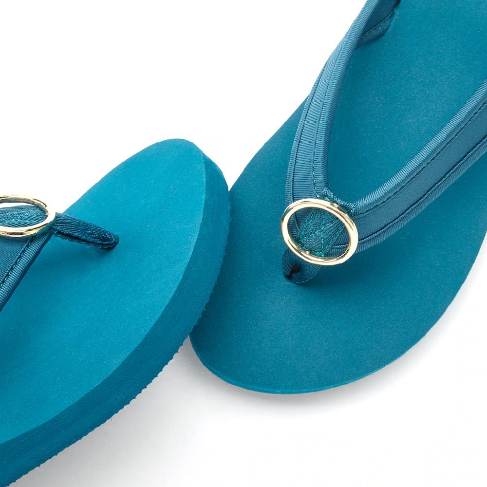 LASCANA Badezehentrenner Sandale Pantolette Badeschuh mit Ringapplikation "Italy" VEGAN Neuheiten
