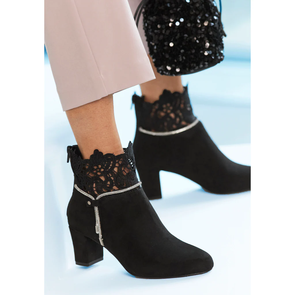 LASCANA Stiefelette mit elegantem Spitzenbesatz Stiefel Boots kaufen Kauf eins, bekomm eins gratis