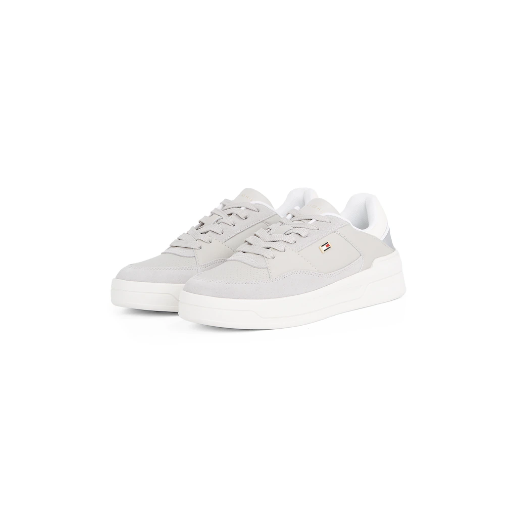 Tommy Hilfiger Plateausneaker »ESSENT BASKET SNEAKER METALLIC« Freizeitschuh Halbschuh Schnürschuh mit seitlicher Logoflagge online bestellen VIP-Rabatte