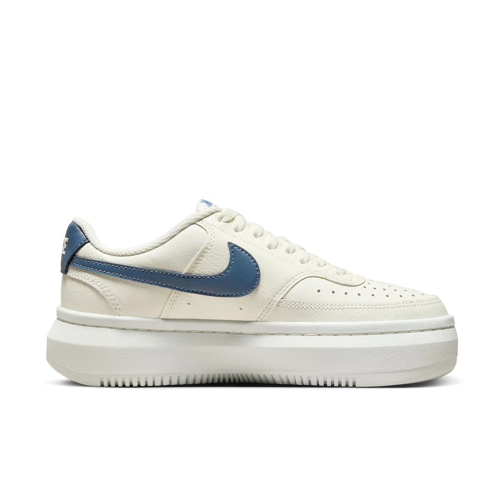 Nike Sportswear Sneaker »COURT VISION ALTA« Design auf den Spuren des Air Force 1 auf Rechnung Kostenlose Rückgabe